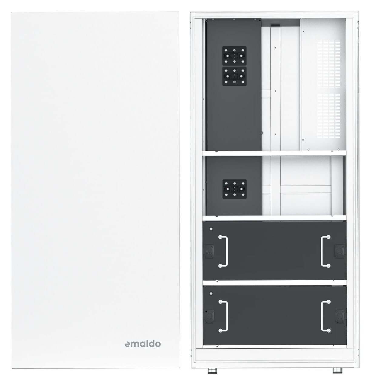 Emaldo Power Store batteri set forfra med lugen åben